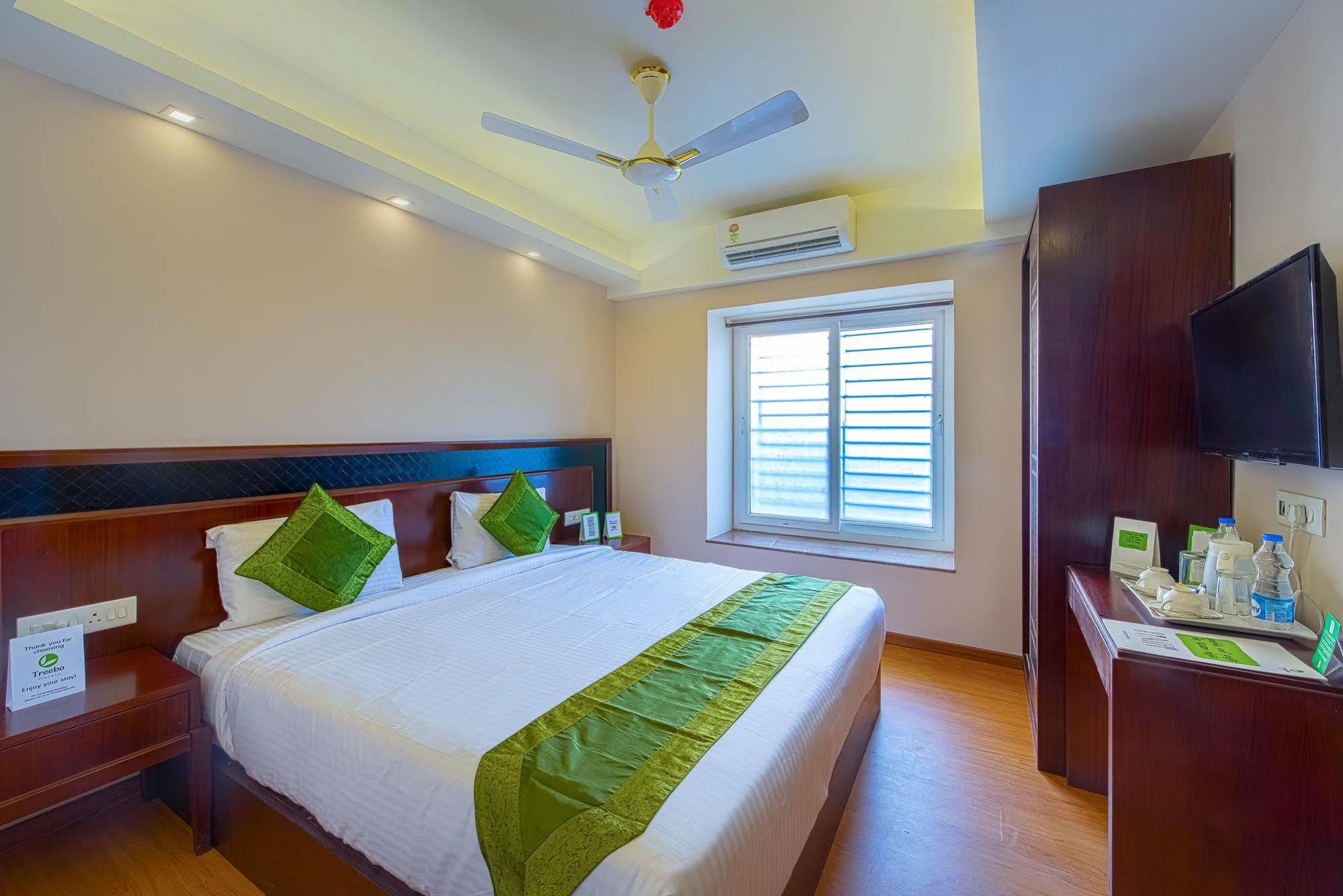 Treebo Vedanta Otel Kalküta Dış mekan fotoğraf
